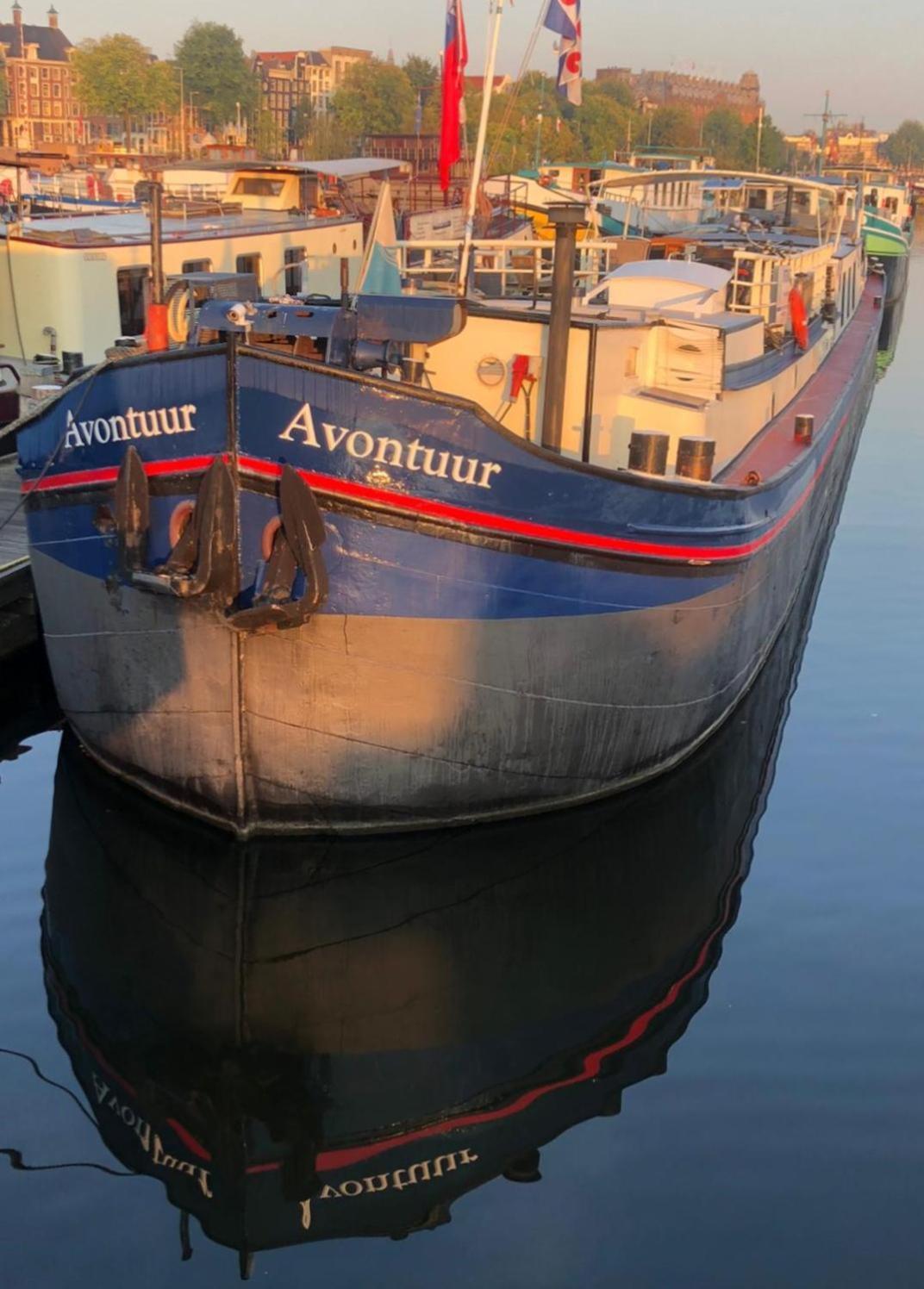 Intersail Hostel - Avontuur Амстердам Екстериор снимка
